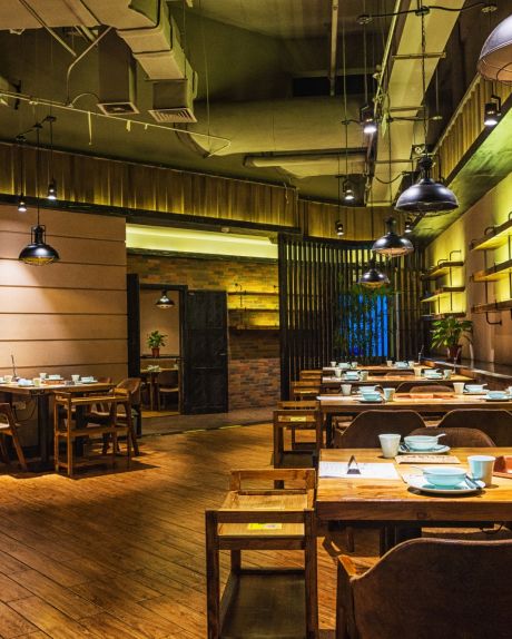 Restaurant hall
